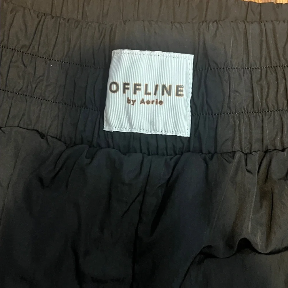 Aerie offline large black athletic shorts - Picture 2 of 5